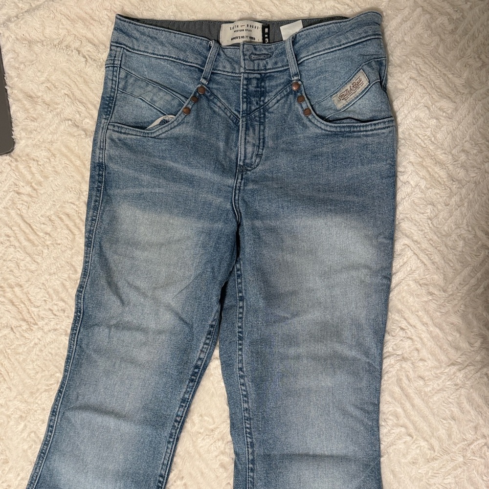 SMITH & ROGUE Western
Blue Jeans Denim with Medium Wash